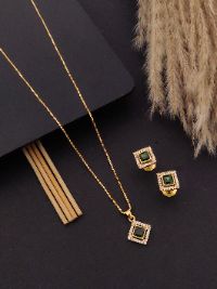 Fraheen Chaine Pendant With Earrings Fraheen Chaine Pendant With Earrings