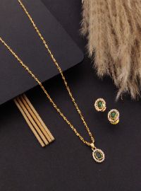 Mona Chain Pendant With Earrings Mona Chain Pendant With Earrings