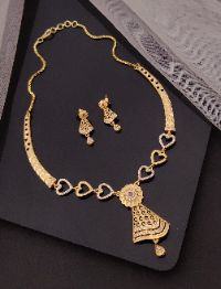 Sharini Earrings Sharini Earrings
