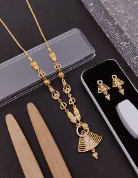 Aavya Necklace Set Aavya Necklace Set